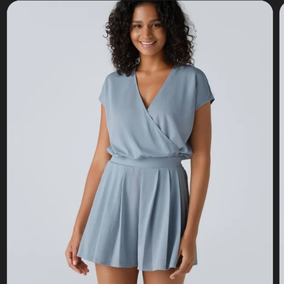 Halara Sky Blue Casual VNeck Short Sleeve Jumpsuit - Picture 2 of 2